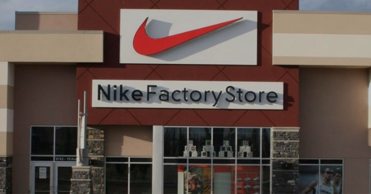 nike clearance outlet near me
